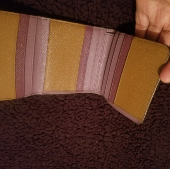 Wallet - Picture 2 of 3